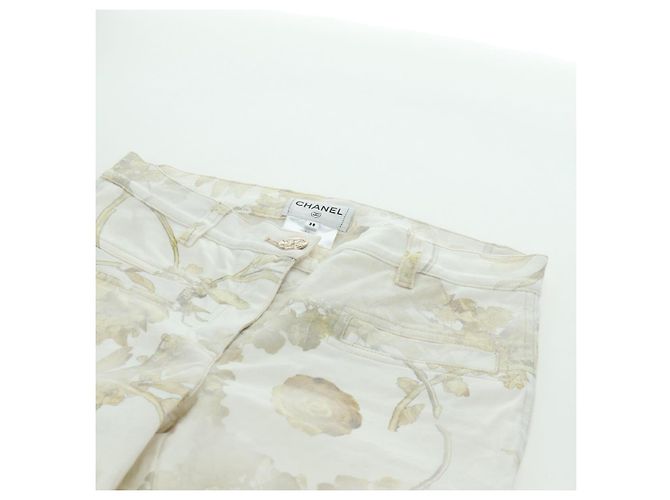 Pantalones de denim botánico CHANEL de algodón blanco CC Auth 158566M - vista 3