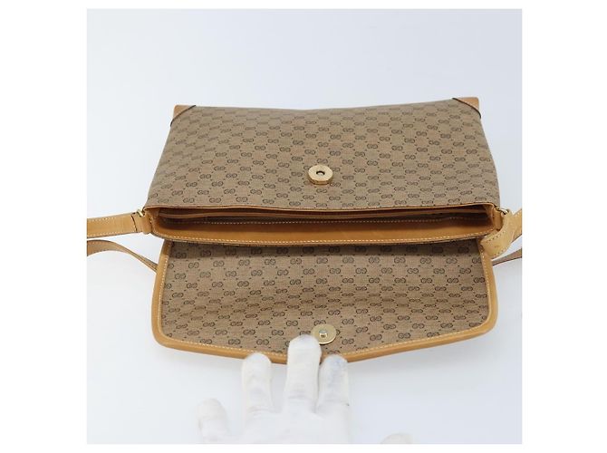 Gucci Borsa a spalla Micro GG Supreme in PVC Beige Oro Auth 173871 D'oro - vista 10