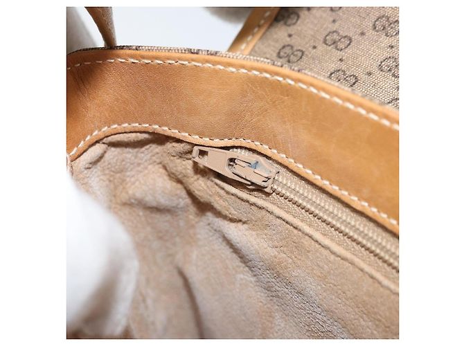 Gucci Borsa a spalla Micro GG Supreme in PVC Beige Oro Auth 173871 D'oro - vista 21