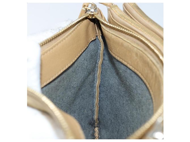 Céline Borsa a Spalla CELINE Trio in Pelle Beige Oro Auth BA10653 D'oro - vista 19