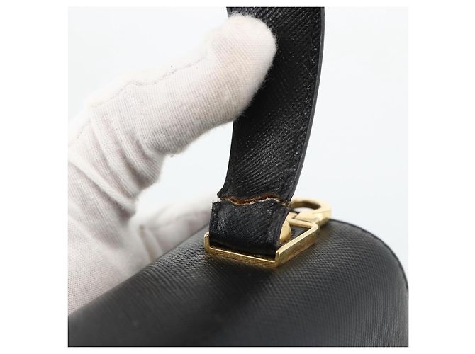 Borsa a mano in pelle nera e oro Gancini di Salvatore Ferragamo Auth ka2959 Nero D'oro - vista 10