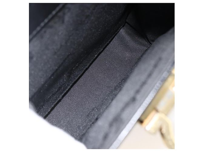 Borsa a mano in pelle nera e oro Gancini di Salvatore Ferragamo Auth ka2959 Nero D'oro - vista 22