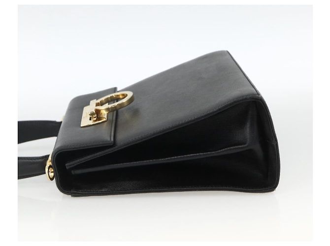 Borsa a mano in pelle nera e oro Gancini di Salvatore Ferragamo Auth ka2959 Nero D'oro - vista 3