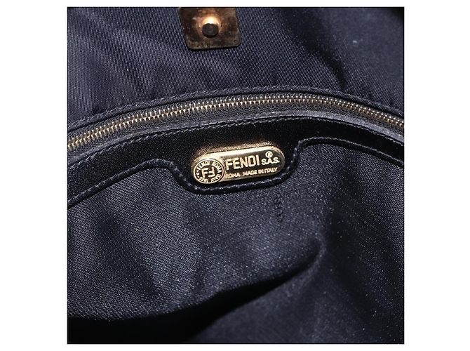Borsa Tote FENDI in nylon nero e oro Auth th6603 D'oro - vista 10