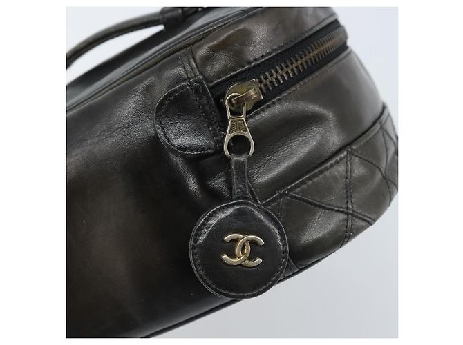 Vanity CHANEL Bicolor Kosmetiktasche aus Leder Schwarz CC Auth bs33805 - Ansicht 9