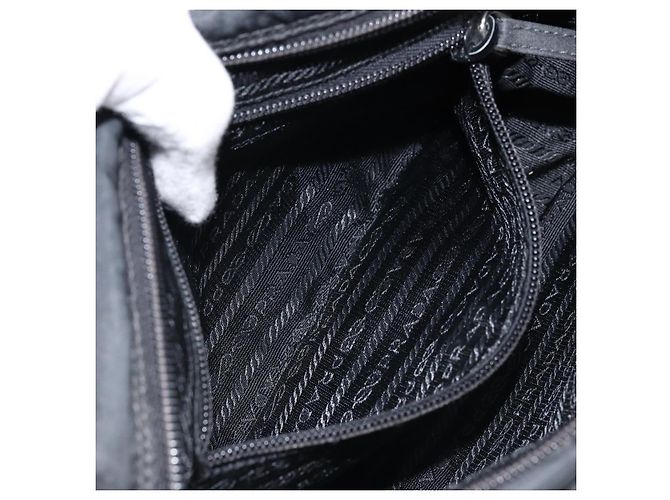 Borsa a Spalla PRADA in Nylon Nero Argento Auth BA10971 - vista 22
