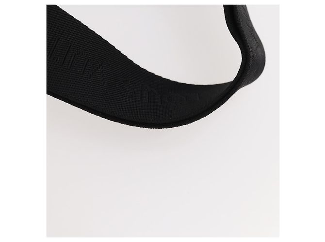 LOUIS VUITTON Taiga Portable Cinque Percha Funda de Prenda M30704 LV Auth bs33544 - vista 14