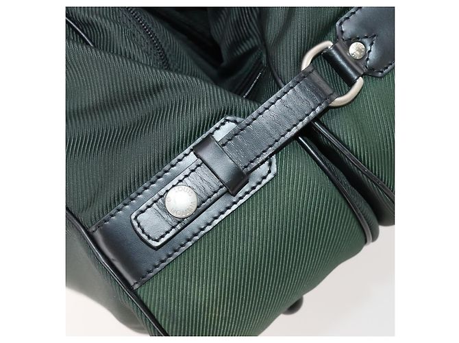 LOUIS VUITTON Taiga Portable Cinque Percha Funda de Prenda M30704 LV Auth bs33544 - vista 27