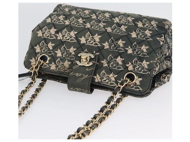 CHANEL Borsa a Spalla Matelassé in Nylon Verde Oro CC Auth ARZ394A D'oro - vista 14