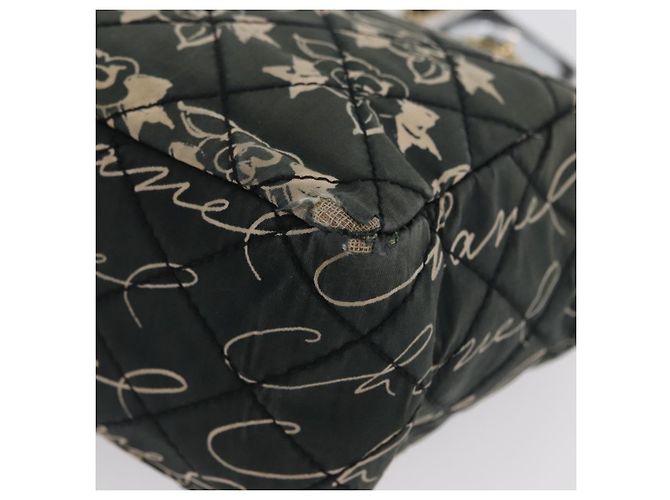 CHANEL Borsa a Spalla Matelassé in Nylon Verde Oro CC Auth ARZ394A D'oro - vista 16