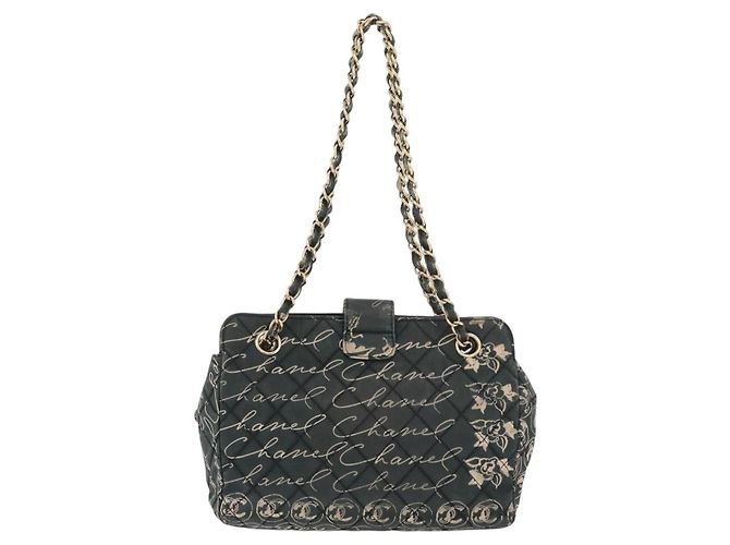 CHANEL Borsa a Spalla Matelassé in Nylon Verde Oro CC Auth ARZ394A D'oro - vista 2