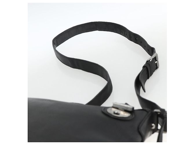 Borsa a Spalla in Pelle Nera e Argento GUCCI 148476 Auth ka2890 Nero - vista 14