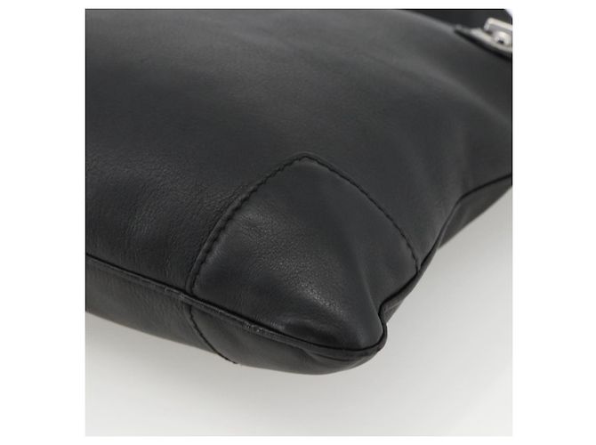 Borsa a Spalla in Pelle Nera e Argento GUCCI 148476 Auth ka2890 Nero - vista 8