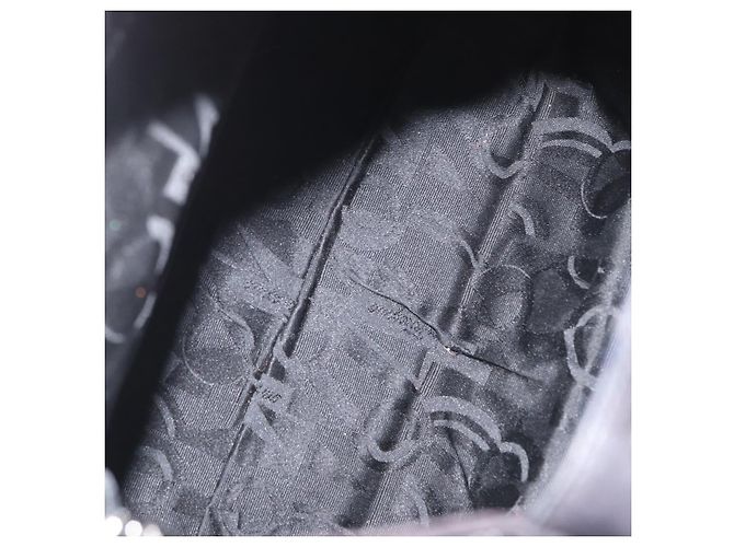 Borsa a spalla Vala Chain in pelle nera e argento di Salvatore Ferragamo Auth BA11227 Nero - vista 10
