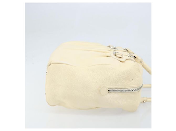 Sac à main Gancini en cuir blanc et argent de Salvatore Ferragamo Auth 166988 Argenté - vue 3