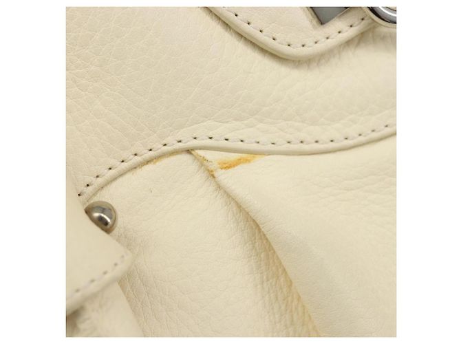 Sac à main Gancini en cuir blanc et argent de Salvatore Ferragamo Auth 166988 Argenté - vue 9