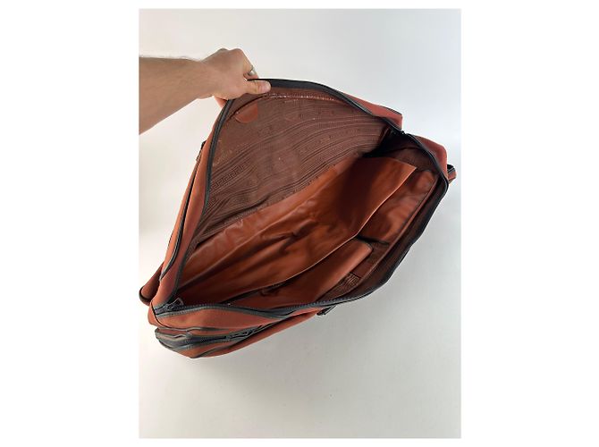 Duffle Borsa da viaggio vintage Yves Saint Laurent Rossa Nera - vista 3
