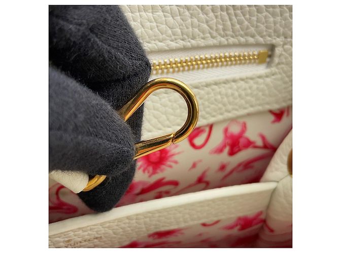 Borsa Capucines BB Louis Vuitton Rosa Bianco - vista 12