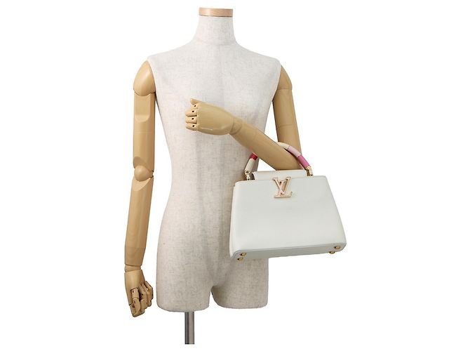Borsa Capucines BB Louis Vuitton Rosa Bianco - vista 4