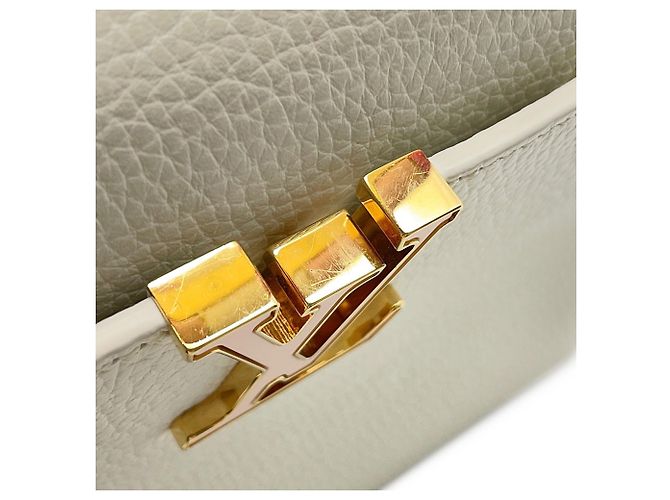 Borsa Capucines BB Louis Vuitton Rosa Bianco - vista 9