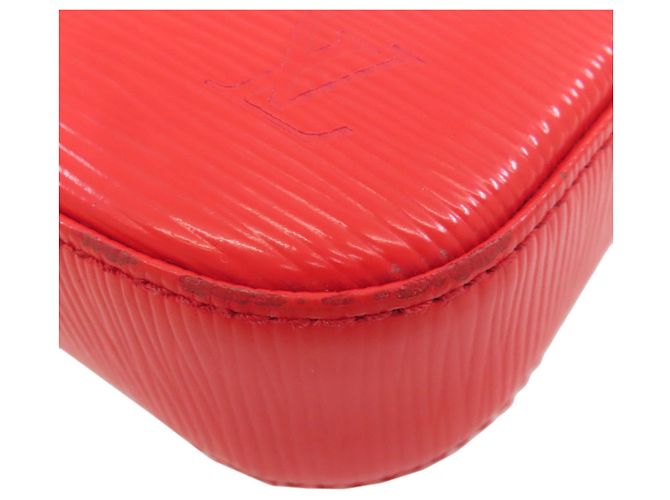 Borsa Pochette Accessoires in pelle Epi Louis Vuitton Rosso - vista 16