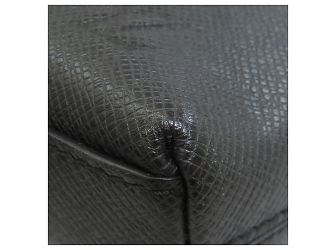 Borsa a Spalla Grigori PM di Louis Vuitton Marrone - vista 18