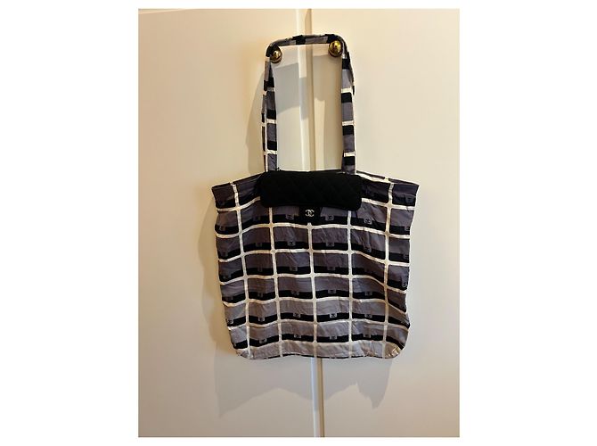 Borsa Chanel 2-in-1 in jersey trapuntato nero - vista 3