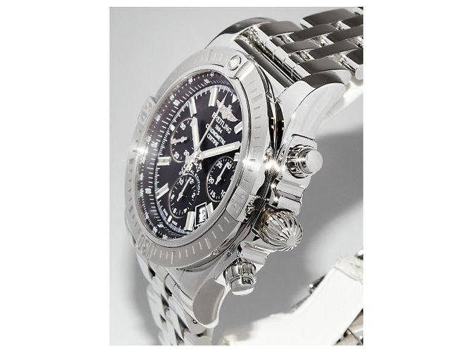 Orologio Breitling Chronomat con quadrante nero AB0115 - vista 4