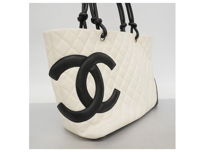 Chanel Cambon Lammleder Tote Bag Schwarz Weiß - Ansicht 2