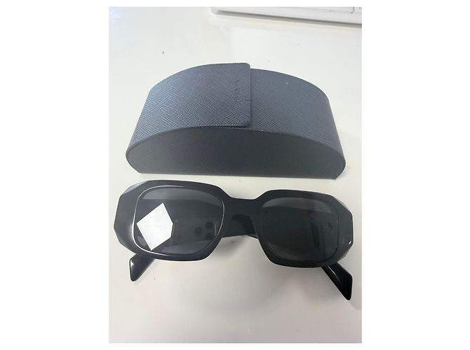 Prada Sunglasses Black - view 5
