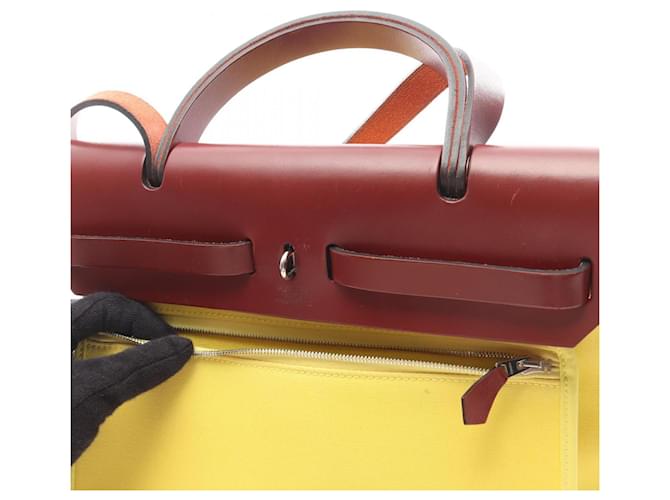 Borsa Hermès Herbag Zip PM D'oro Bordò Giallo - vista 9