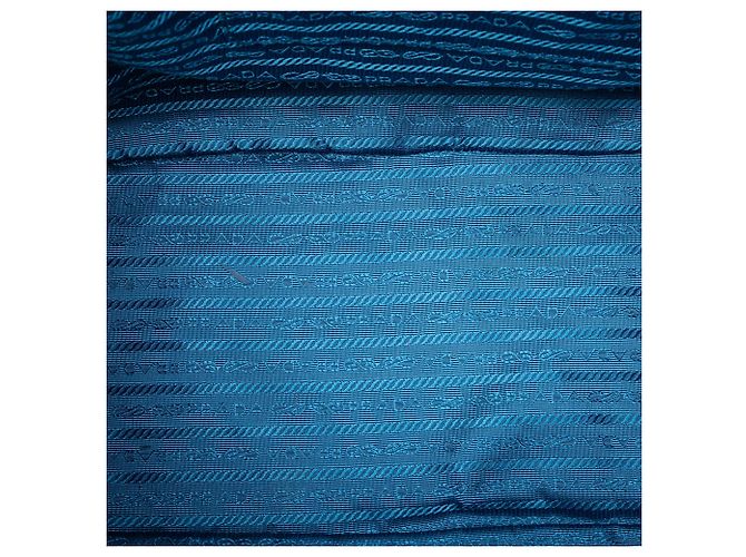 Borsa Prada Galleria Double Zip in Saffiano Lux blu grande Blu chiaro - vista 4