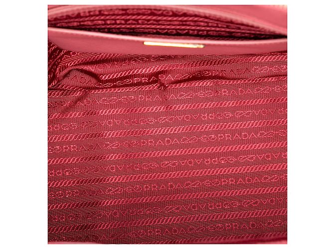 Bolsa Prada Galleria Double Zip em Saffiano Lux rosa médio - vista 4