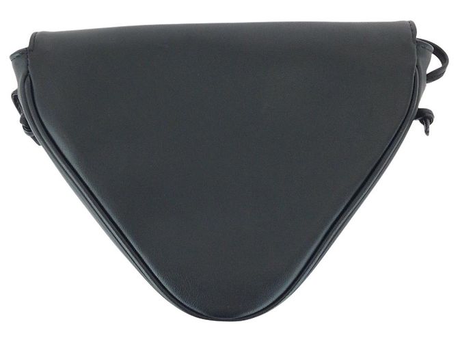 Céline Celine Schultertasche aus Leder mit Dreieckslogo Schwarz - Ansicht 2