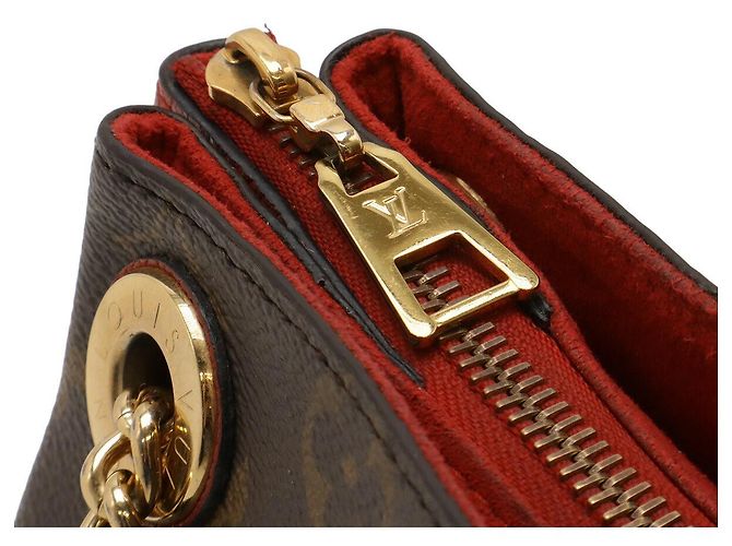 Borsa a spalla Louis Vuitton Monogram Sienne BB con catena Rosso - vista 4