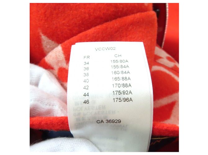 Cappotto con cappuccio in lana e seta Monogramma Gigante Louis Vuitton Rosso - vista 16