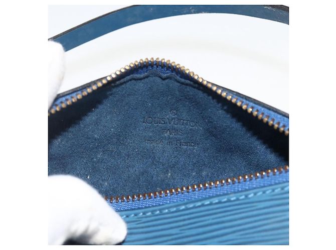 Pochette Soufflot in pelle Epi Louis Vuitton Blu - vista 6
