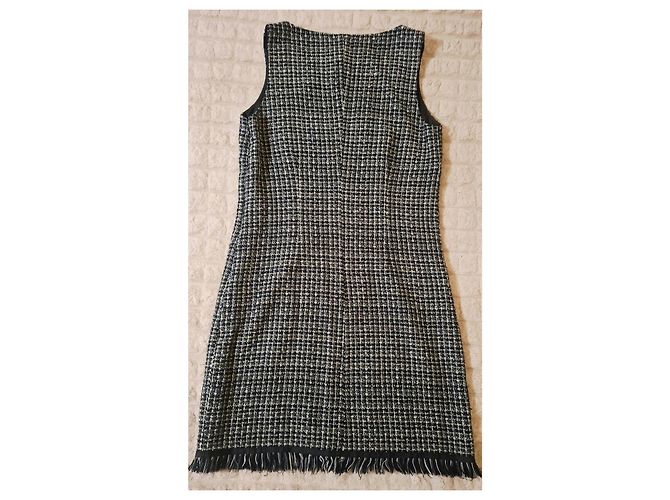 Autre Marque Kariertes Tweedkleid mit Fransen Schwarz Weiß Grau - Ansicht 11