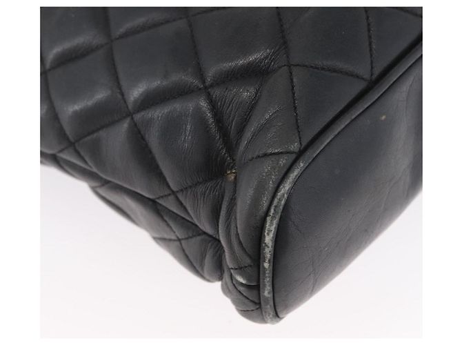 CHANEL Borsa a Spalla Matelassé in Pelle di Agnello Nera Oro CC Auth ARZ445 Nero D'oro - vista 10