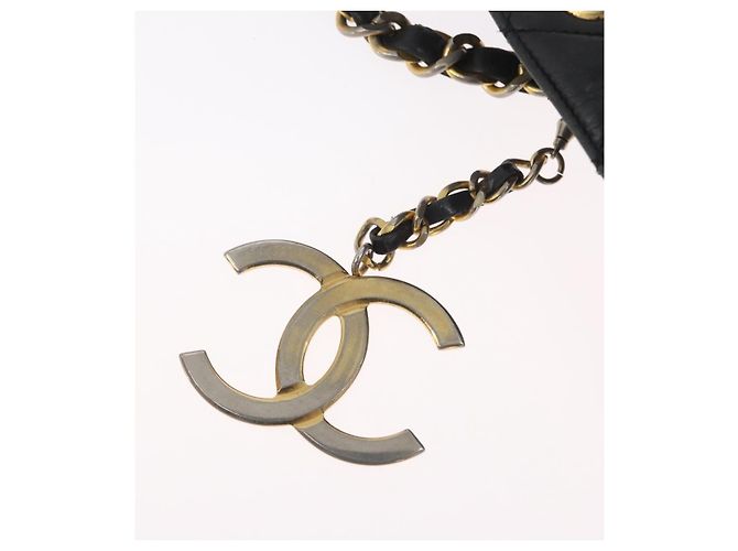 CHANEL Borsa a Spalla Matelassé in Pelle di Agnello Nera Oro CC Auth ARZ445 Nero D'oro - vista 14