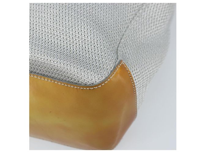 Borsa sportiva PRADA in nylon argento Auth BSZ195 - vista 10