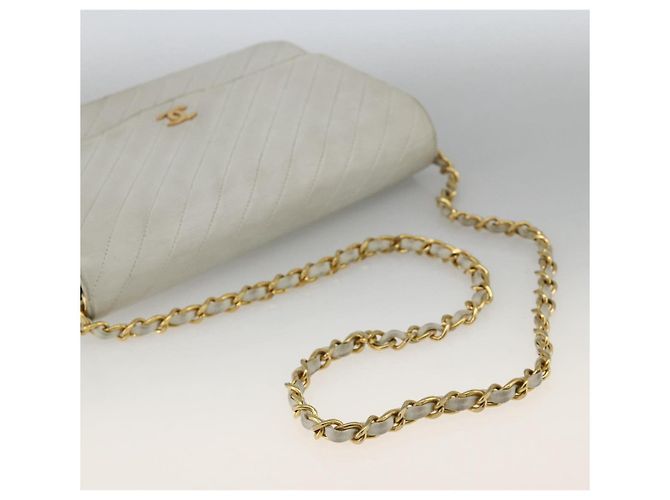 CHANEL Borsa a Spalla Matelassé in Pelle di Agnello Bianco Oro CC Auth BA11362A D'oro - vista 7