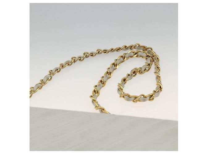 CHANEL Borsa a Spalla Matelassé in Pelle di Agnello Bianco Oro CC Auth BA11362A D'oro - vista 8