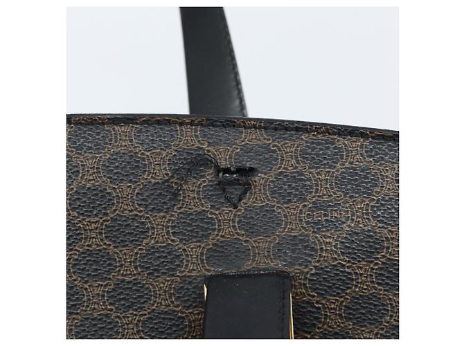 Céline Borsa a mano in tela Macadam CELINE in pelle PVC nera e oro Auth bs34056 Nero D'oro - vista 17
