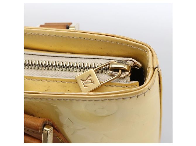 LOUIS VUITTON Monogram Vernis Houston Hand Bag Perle M91342 LV Auth 170050 - view 18