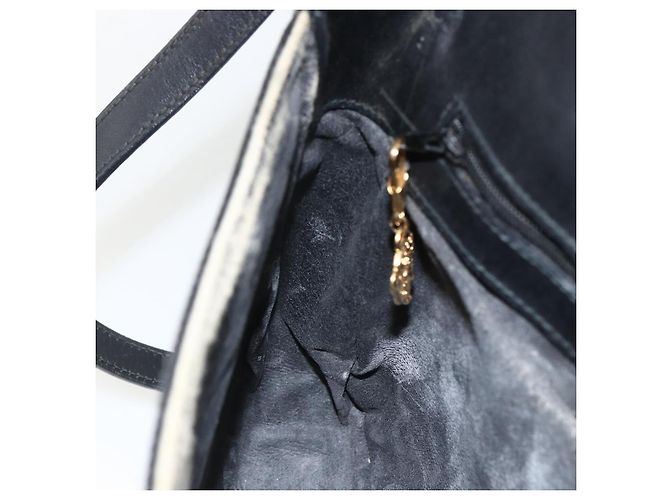 Gucci Borsa a spalla Micro GG Supreme in PVC Nero Oro Auth BSZ310 D'oro - vista 18