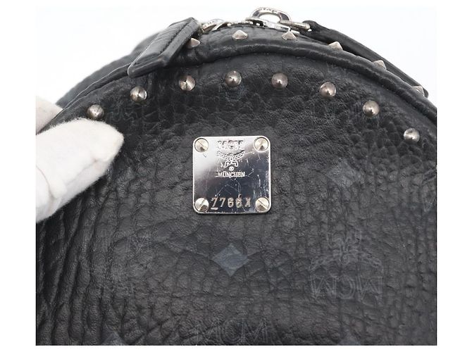 Zaino MCM Logogram Vicetos Studs in pelle PVC nera Auth kk619 Nero - vista 17