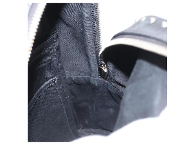 Zaino MCM Logogram Vicetos Studs in pelle PVC nera Auth kk619 Nero - vista 20