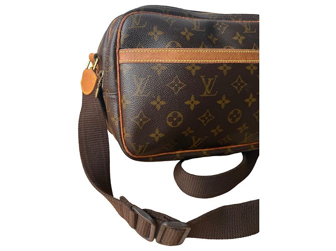 Louis Vuitton Reporter PM Beige Dorado - vista 2