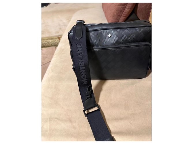 Sac messager en cuir Montblanc Extreme Noir - vue 2